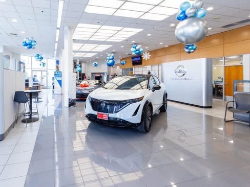 Used 2023 Toyota Highlander Limited AWD/4WD image 30