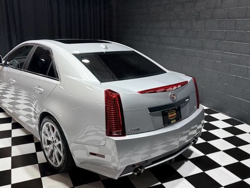 Used 2014 Cadillac CTS V image 32