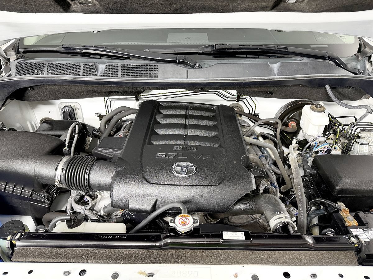 Used 2021 Toyota Tundra SR5 w/ TRD Off-Road Package AWD/4WD image 21