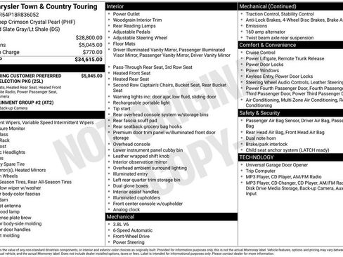 Used 2008 Chrysler Town & Country Touring FWD image 2