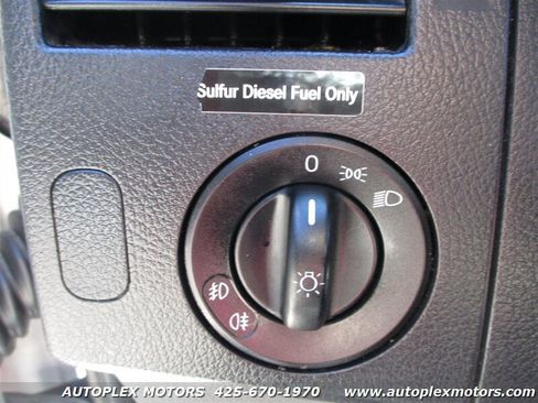 Used 2016 Mercedes-Benz Sprinter 2500 image 20