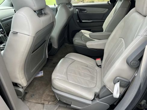 Used 2016 Chevrolet Traverse LTZ AWD/4WD image 11