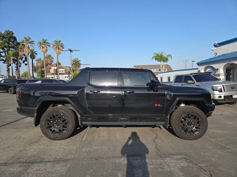 Used 2024 GMC Hummer EV 2X w/ LPO, Sport Package AWD/4WD image 2