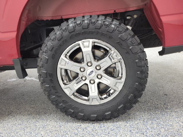Used 2021 Ford F150 Lariat w/ Equipment Group 502A High AWD/4WD image 5