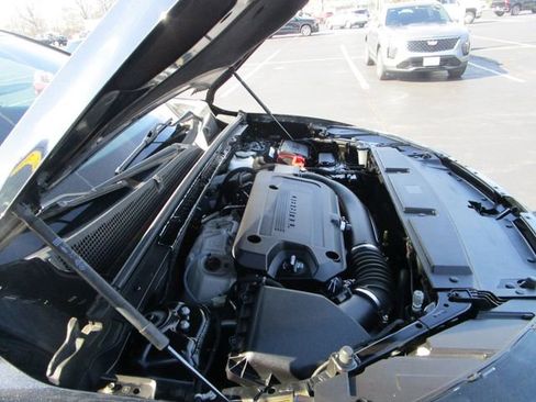Used 2021 Buick Envision Essence w/ Technology Package I FWD image 10