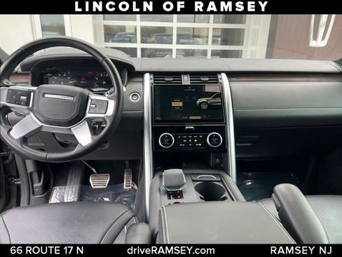 Used 2022 Land Rover Discovery HSE R-Dynamic image 18