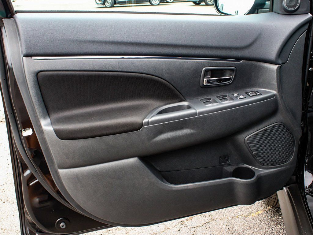 New 2025 Mitsubishi Outlander Sport ES AWD/4WD image 8