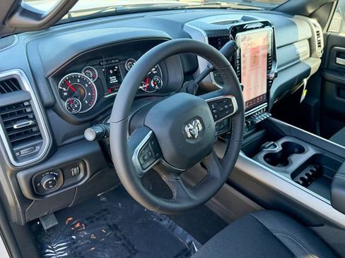 New 2026 RAM 2500 Big Horn AWD/4WD image 14