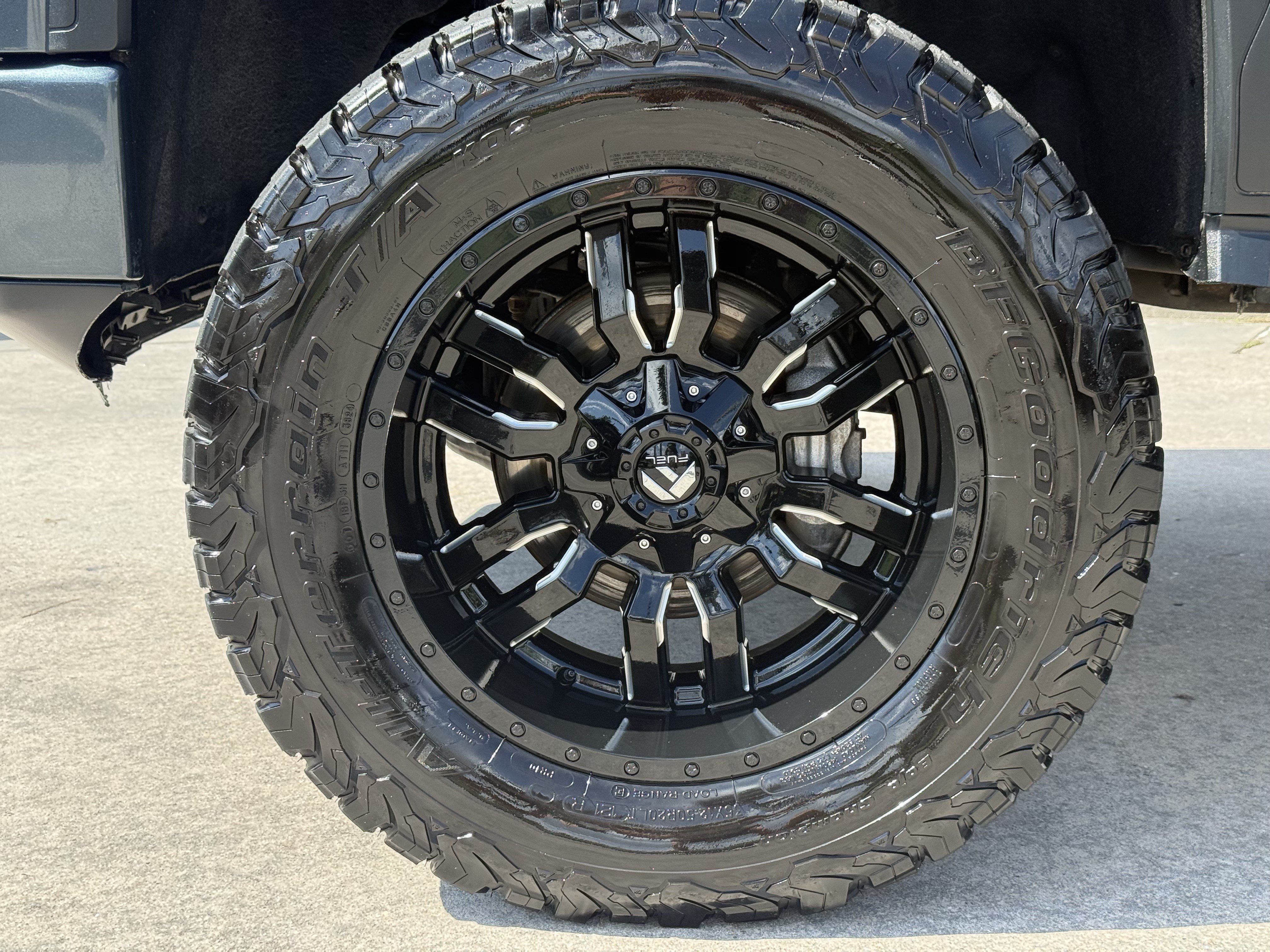 Used 2019 GMC Sierra 1500 Denali w/ Technology Package AWD/4WD image 11