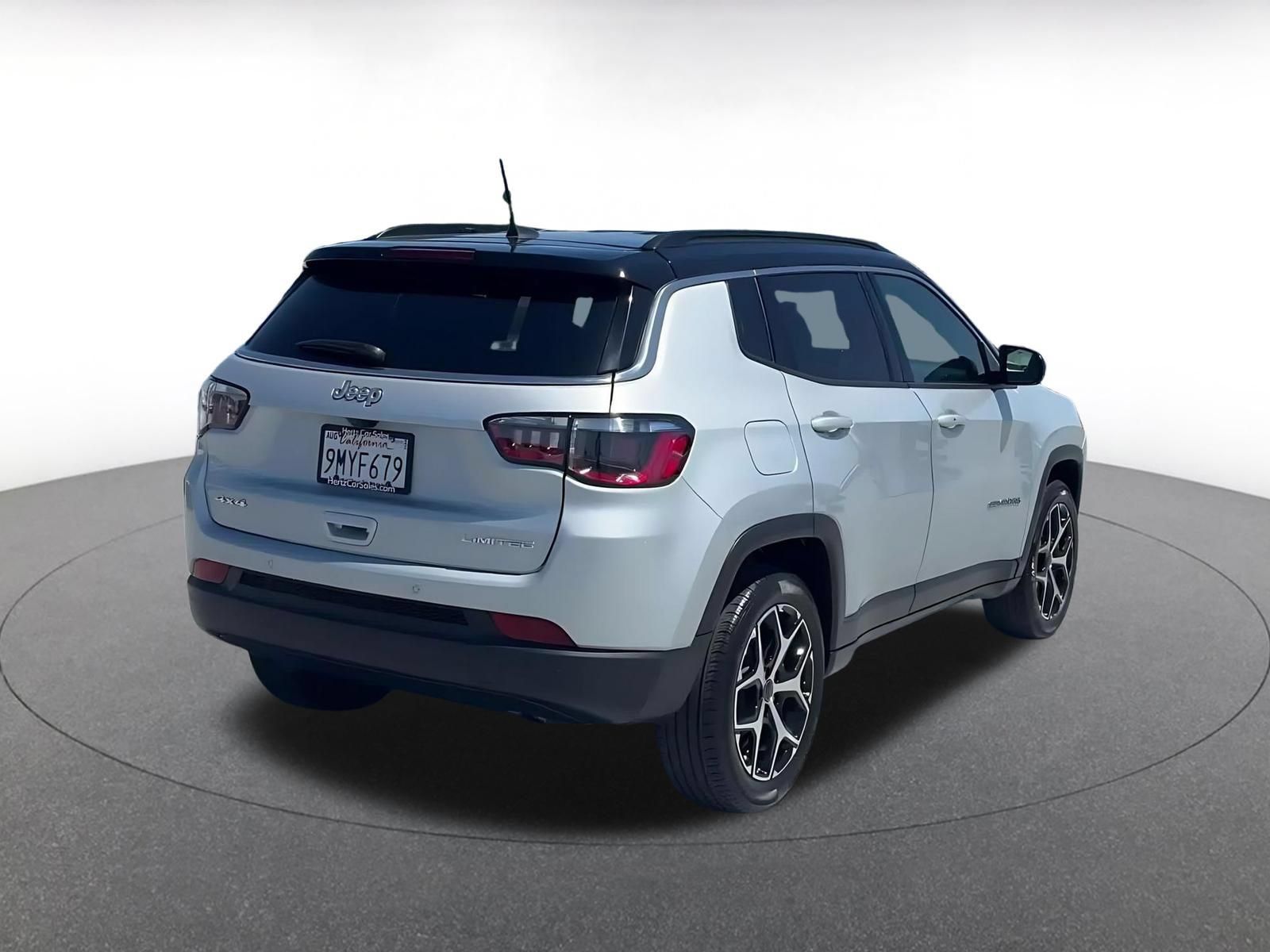 Used 2025 Jeep Compass Limited AWD/4WD image 13
