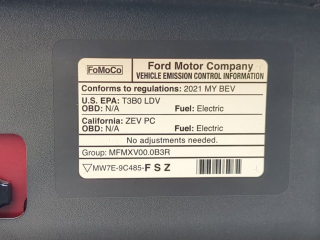 Used 2021 Ford Mustang Mach-E Premium RWD image 26