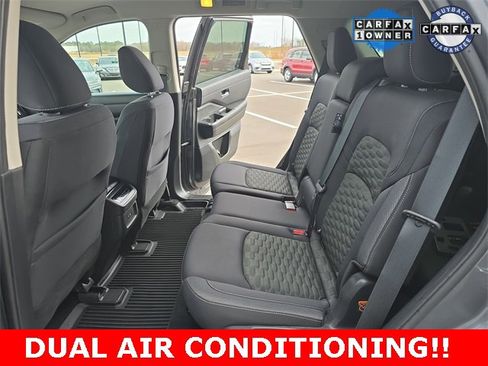 Used 2022 Nissan Pathfinder S image 17