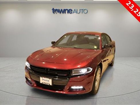 Used 2023 Dodge Charger SXT image 3