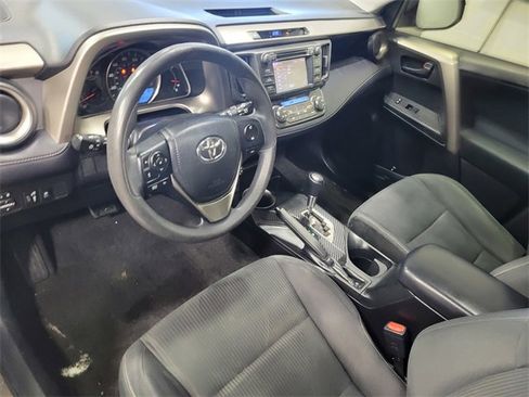 Used 2013 Toyota RAV4 XLE image 10