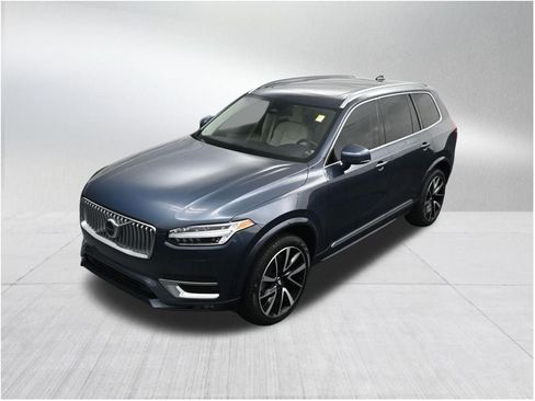 Used 2023 Volvo XC90 B6 Plus w/ Protection Package Premier AWD/4WD image 16