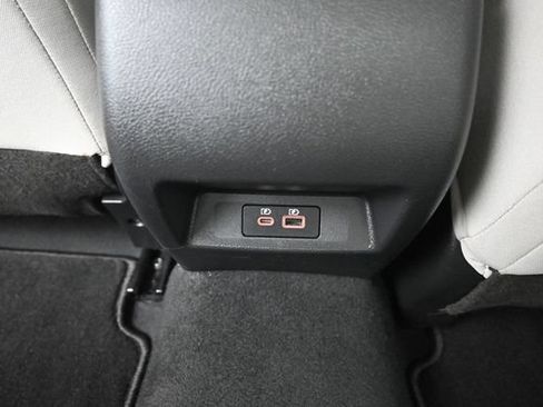 Used 2024 Nissan Altima 2.5 SV AWD/4WD image 24