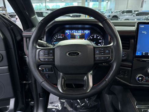 Used 2022 Ford Expedition Max Limited AWD/4WD image 28