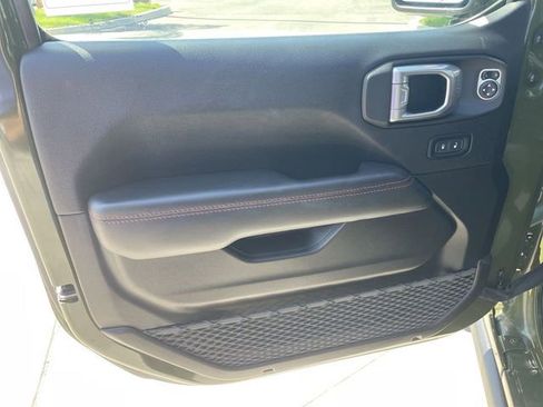 Used 2021 Jeep Wrangler Unlimited Rubicon image 22