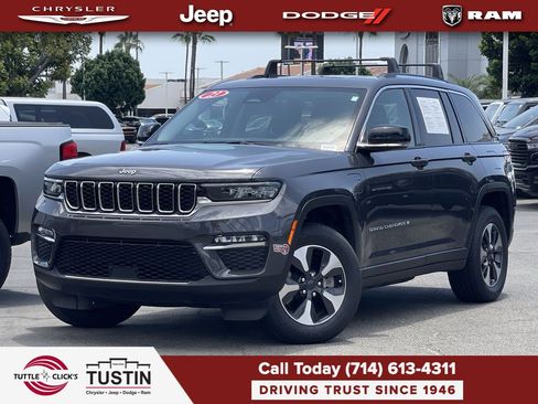 Used 2023 Jeep Grand Cherokee 4WD 4xe image 1