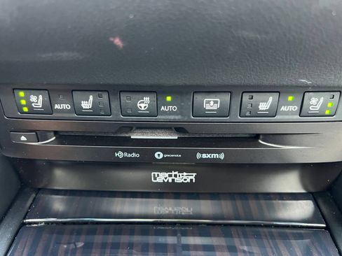 Used 2019 Lexus ES 300h Ultra Luxury w/ Accessory Package 2 FWD image 52