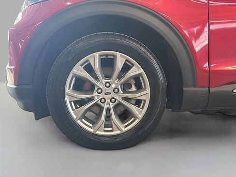 Used 2023 Ford Explorer Limited image 35
