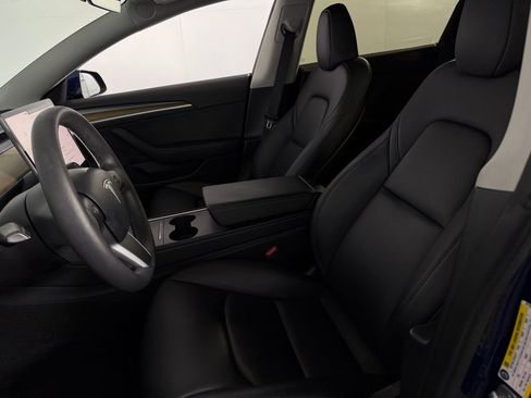 Used 2023 Tesla Model 3 Standard Range image 21