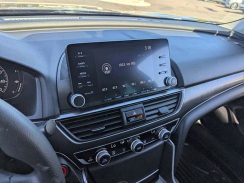 Used 2018 Honda Accord LX image 25