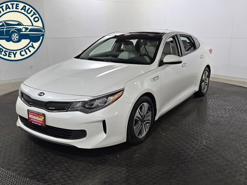 Used 2017 Kia Optima EX w/ Technology Package FWD image 3