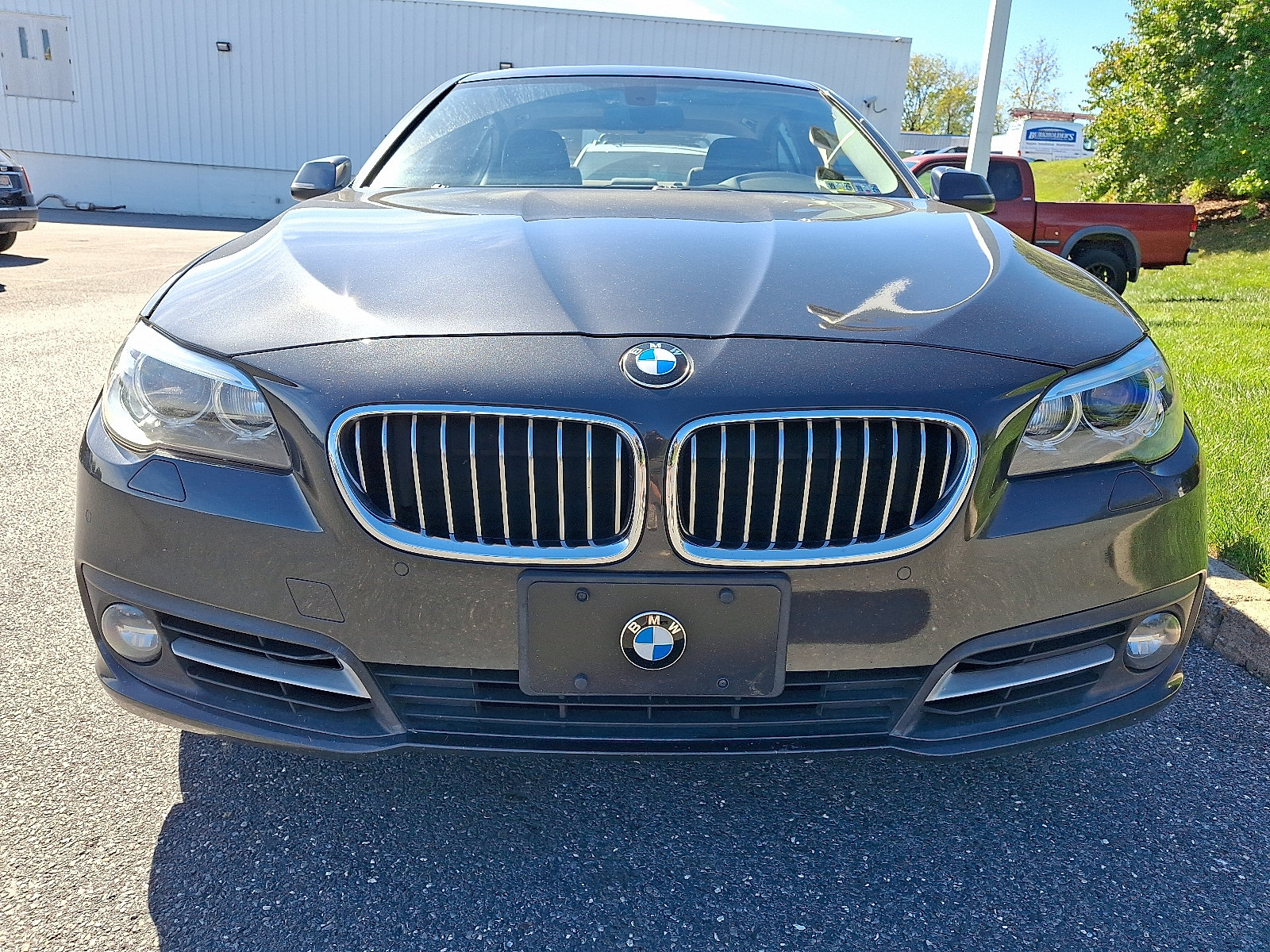 Used 2015 BMW 528i xDrive Sedan AWD/4WD image 2