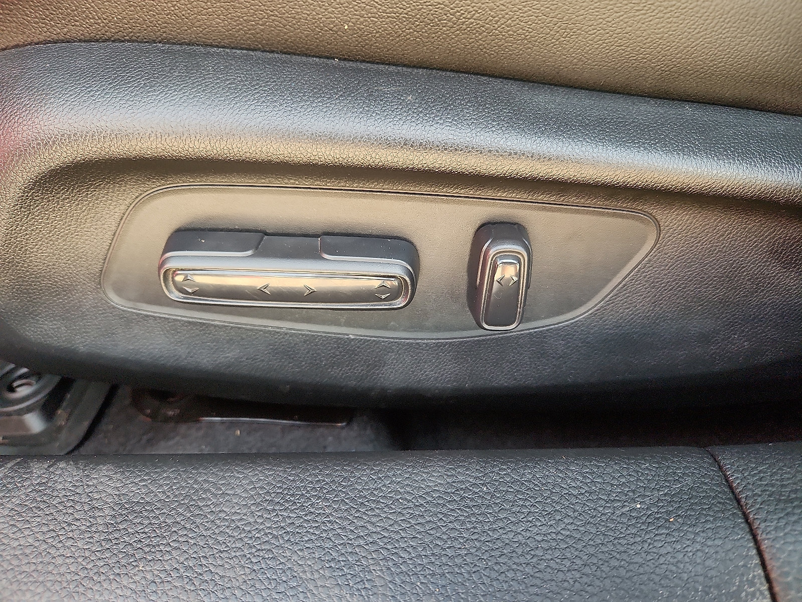 Used 2025 Honda Civic Sport Touring image 16
