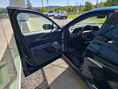 Certified 2024 Cadillac Lyriq Sport w/ LPO, Floor Liner Package AWD/4WD image 18
