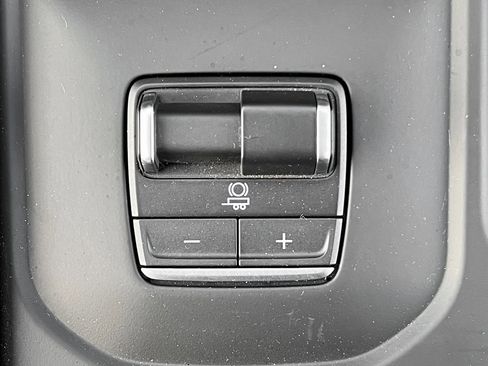 Used 2025 GMC Sierra 3500 Denali Ultimate image 29