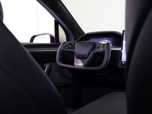 Used 2022 Tesla Model X AWD/4WD image 25