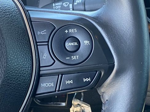 Certified 2022 Toyota Corolla SE w/ Carpet Mat Package (TMS) image 27