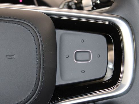 New 2026 Lincoln Nautilus Premier image 33