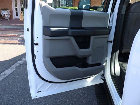 Used 2018 Ford F250 XL w/ Power Equipment Group image 33