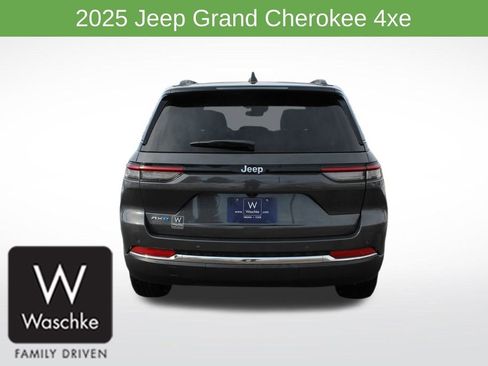 New 2025 Jeep Grand Cherokee Limited 4xe w/ Trailer Tow Package AWD/4WD image 6