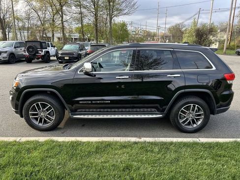 Used 2018 Jeep Grand Cherokee Limited AWD/4WD image 5