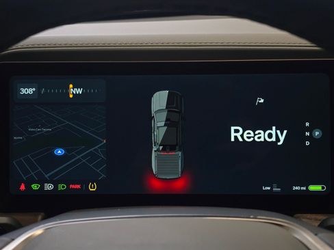 Used 2022 Rivian R1T Adventure image 37