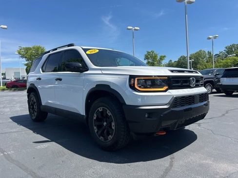 Used 2026 Honda Passport TrailSport Elite image 4