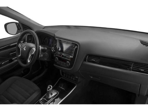 Used 2019 Mitsubishi Outlander GT image 18