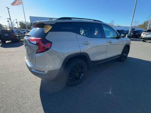 Certified 2022 GMC Terrain AT4 w/ Infotainment Package II image 8