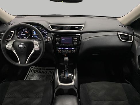 Used 2015 Nissan Rogue SV w/ SV Moonroof Package AWD/4WD image 20