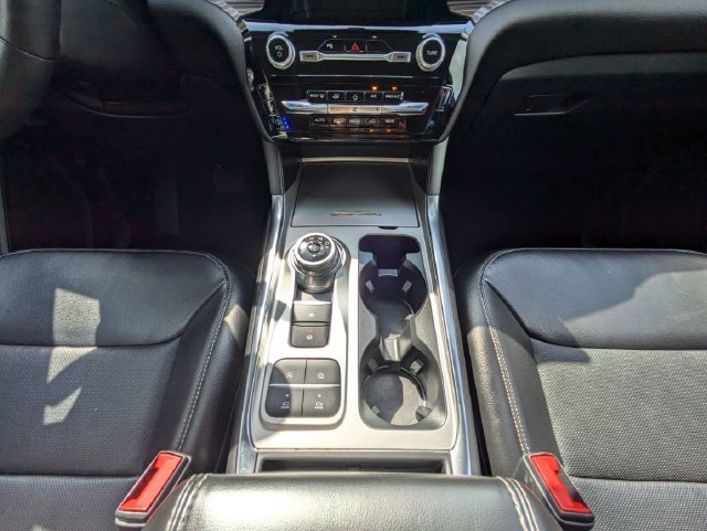 Used 2023 Ford Explorer Limited RWD image 25