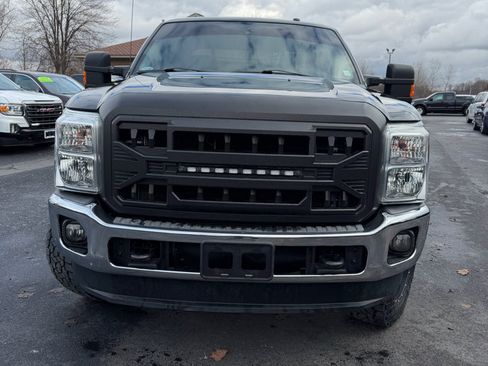 Used 2015 Ford F250 XLT image 3