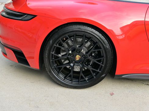 Used 2022 Porsche 911 Carrera GTS image 11