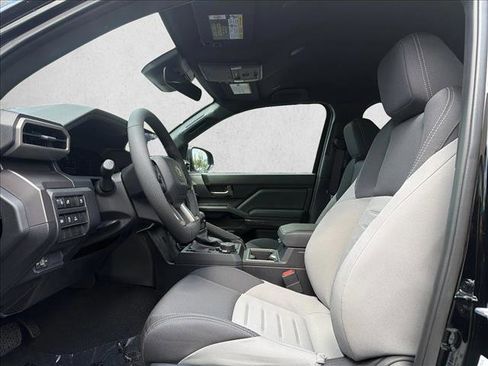 New 2026 Toyota Tacoma TRD Off-Road AWD/4WD image 11