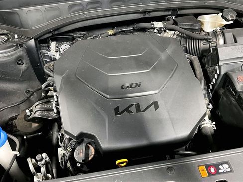 Used 2022 Kia Telluride SX w/ SX Prestige Package image 43