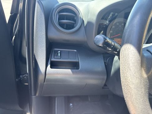 Used 2007 Toyota RAV4 Sport FWD image 42