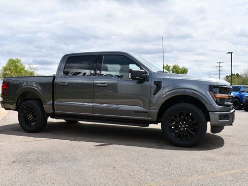 New 2026 Ford F150 XLT w/ Equipment Group 302A MID AWD/4WD image 8